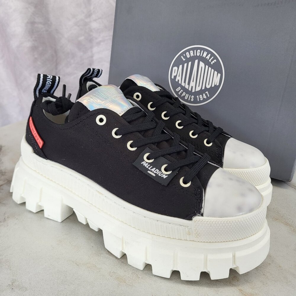 Palladium REVOLT Lo‎ TX Black Marshmellow Women's 6.5